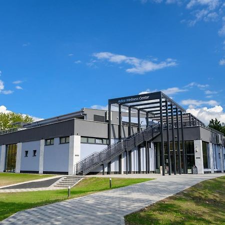 Adica Prenociste Sport Wellness Centar - Bazeni Vandrerhjem Ada Eksteriør bilde